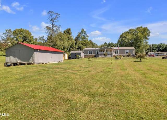 Property at 18395 Dauphin Dr, Abingdon, VA 24211, 4 beds, 2 baths