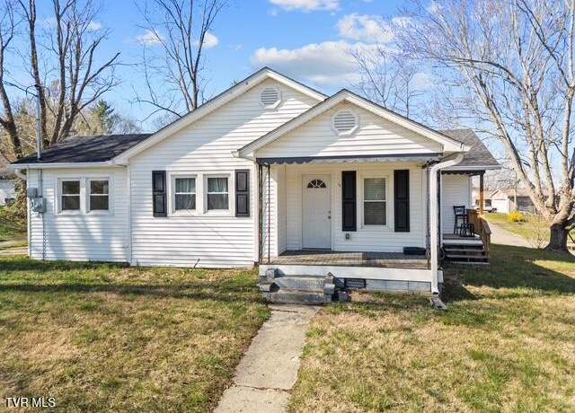 Property at 112 Morrow Ln, Greeneville, TN 37745, 3 beds, 1 bath