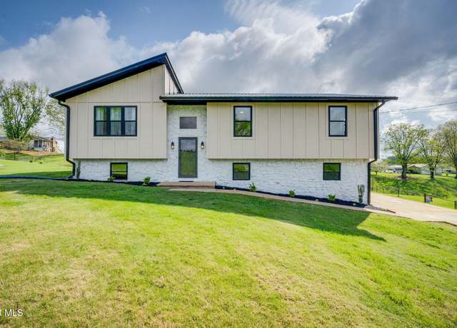Property at 100 Plainview Heights Cir, Greeneville, TN 37745, 5 beds, 3 baths