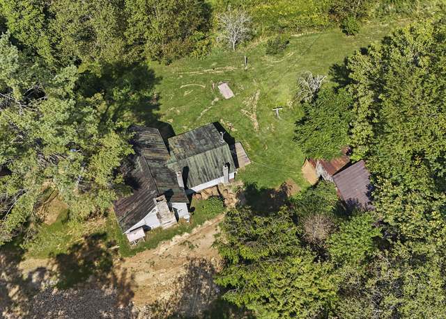 Property at 1802 Winchester Road Rd, Shady Valley, TN 37688, 3 beds, 1 bath