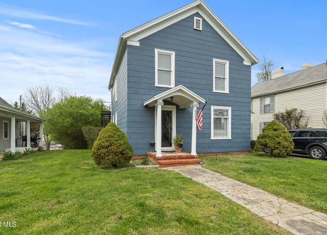 Property at 606 Main St, Greeneville, TN 37743, 2 baths