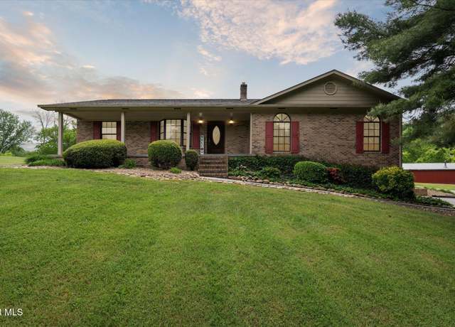 Property at 3263 Cherokee Dr, Morristown, TN 37814, 3 beds, 2 baths