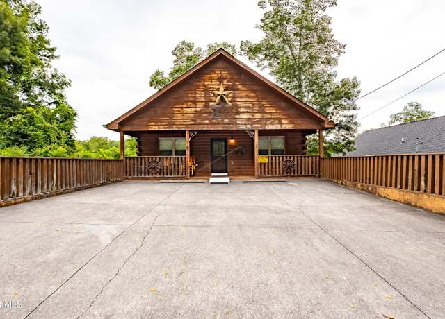 Property at 440 Oak Sky Way, Sevierville, TN 37876, 3 beds, 3 baths