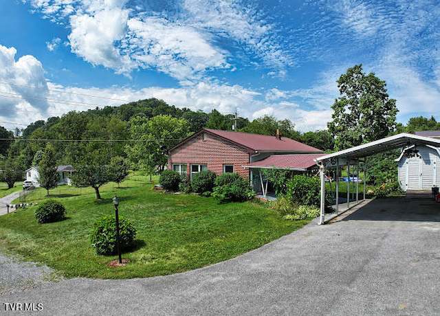 Property at 8087 Baptist Valley Rd, North Tazewell, VA 24630, 3 beds, 1 bath