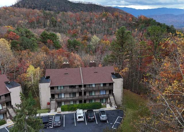 Property at 1081 Cove Rd #1033, Sevierville, TN 37876, 2 beds, 1 bath