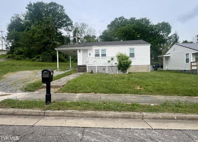 Property at 1001 Gibson Mill Rd, Kingsport, TN 37660, 2 beds, 1 bath