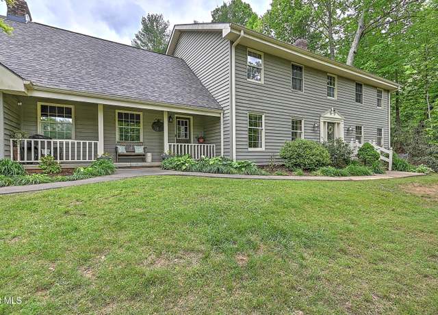 Property at 714 Laurel Ln, Norton, VA 24273, 5 beds, 4 baths