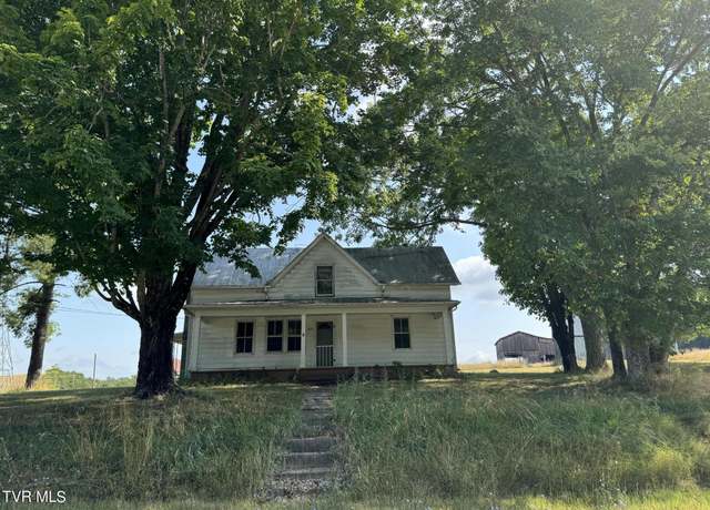 Property at 1470 Old Knoxville Hwy, Greeneville, TN 37743, 3 beds, 1 bath