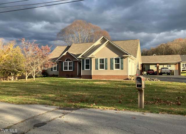 Property at 904 Mountainview Rd, Erwin, TN 37650, 3 beds, 2 baths