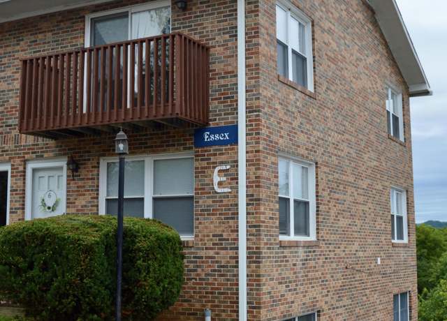 Property at 1805 King College Rd Unit E6, Bristol, TN 37620, 2 beds, 1.5 baths