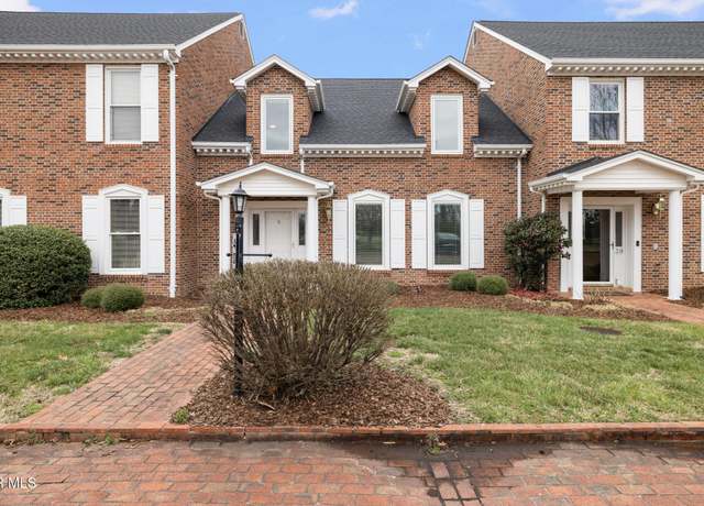 Property at 112 Barberry Rd #40, Johnson City, TN 37604, 2 beds, 2 baths