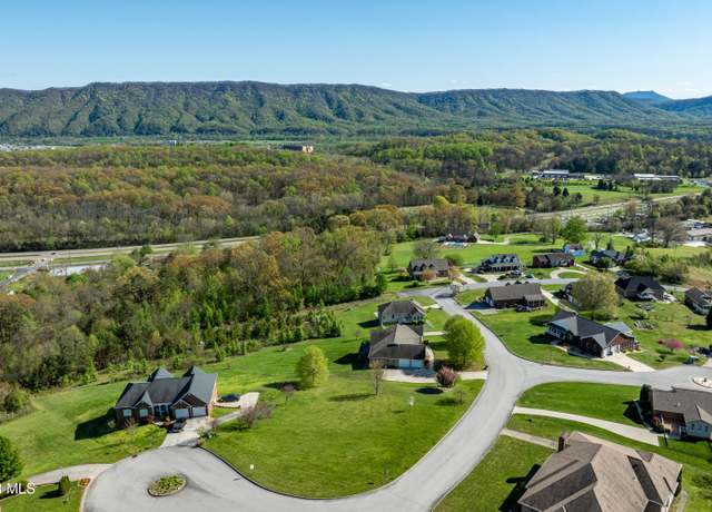 Property at 307 Carrie Cir, Mount Carmel, TN 37645