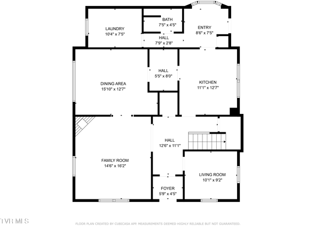 Property at 201 Wanola Ave, Kingsport, TN 37660, 4 beds, 2 baths