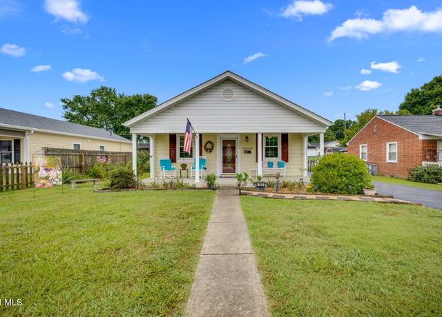 Property at 1569 Sevier Ave, Kingsport, TN 37664, 2 beds, 1 bath