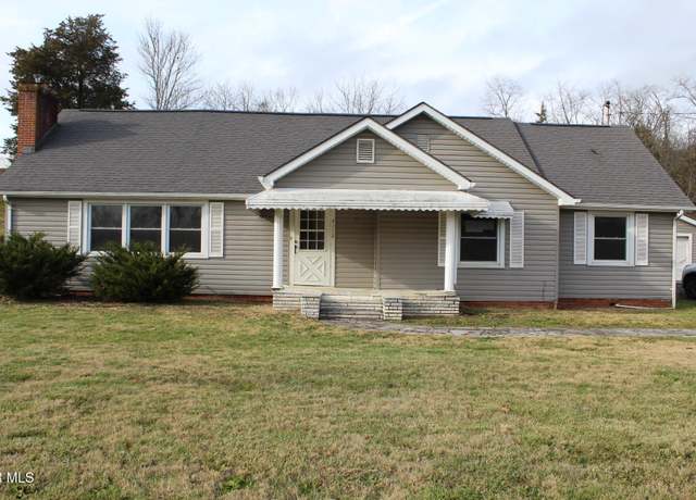 Property at 4112 Sullivan Gardens Dr, Kingsport, TN 37660, 3 beds, 1.5 baths