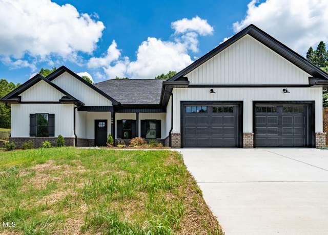 Property at 1308 Walnut Grove Rd, Jonesborough, TN 37659, 3 beds, 2 baths
