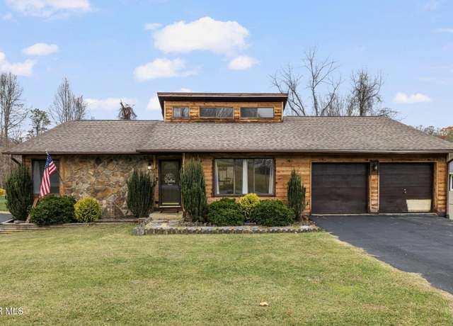 Property at 416 Crestfield Dr, Bristol, TN 37620, 3 beds, 2 baths