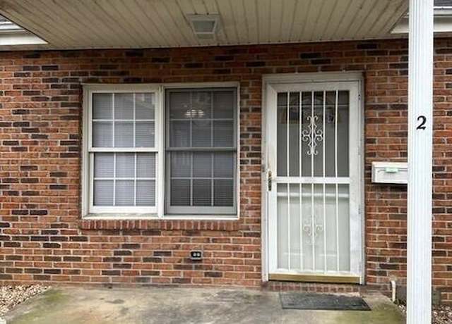Property at 208 Watauga Ave Unit B, Johnson City, TN 37601, 3 beds, 2 baths