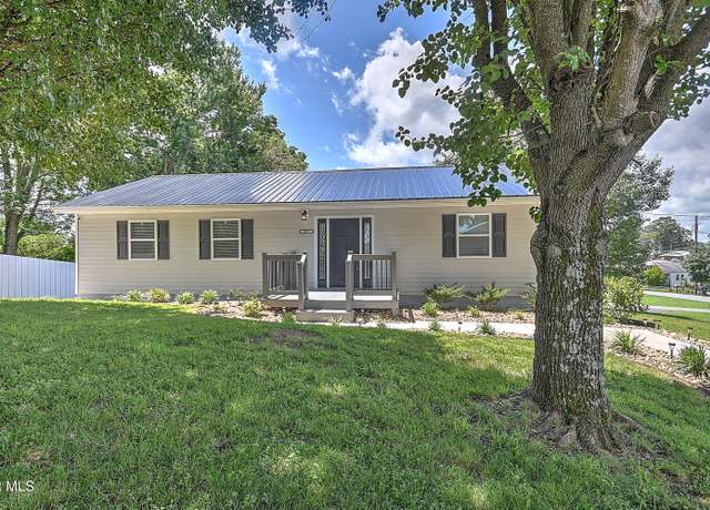 Property at 307 Center St, Gray, TN 37615, 2 beds, 2 baths