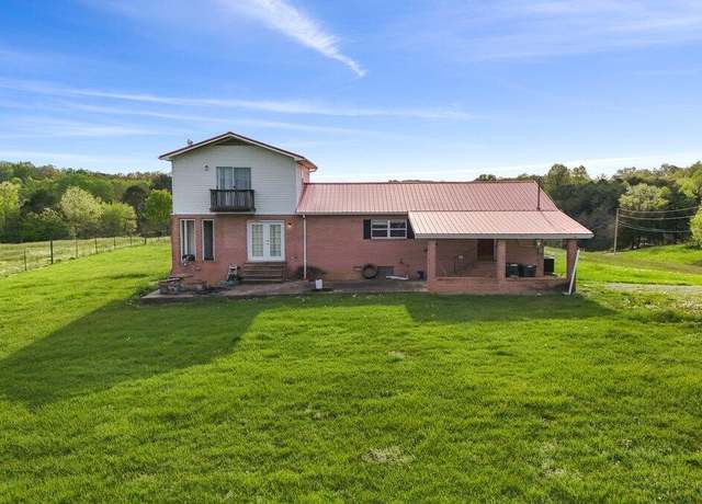 Property at 145 Moccasin Ln, Greeneville, TN 37743, 4 beds, 2 baths