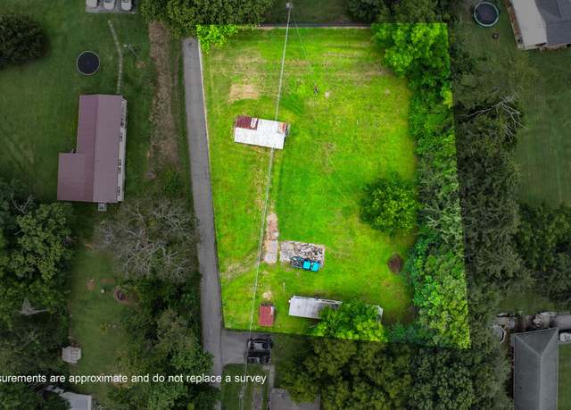 Property at 1014 Lynn Dr, Johnson City, TN 37601