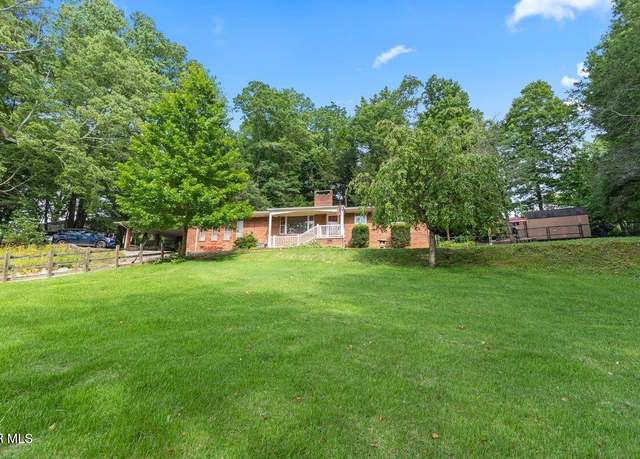 Property at 720 Holly Ave Ave, Erwin, TN 37650, 3 beds, 2 baths