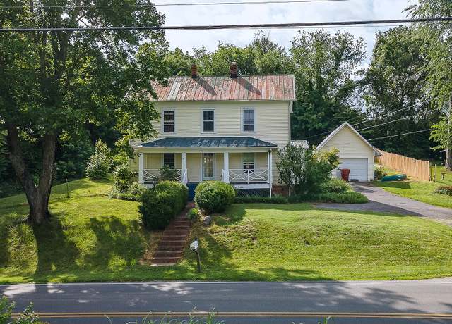 Property at 1330 Carroll Creek Rd, Gray, TN 37615, 3 beds, 1 bath