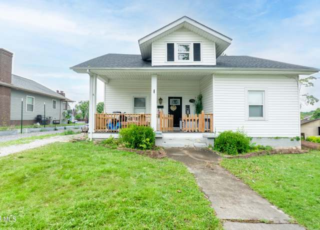 Property at 176 Main St, Oneida, TN 37841, 4 beds, 2 baths
