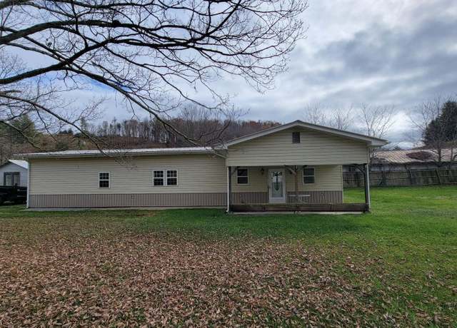Property at 2079 Jenkins Hollow Rd, Mountain City, TN 37683, 3 beds, 1 bath