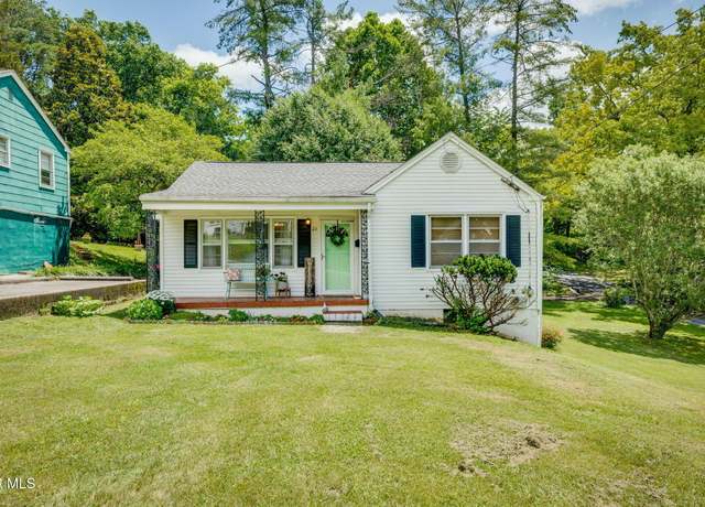 Property at 49 24th St, Bristol, TN 37620, 2 beds, 1 bath