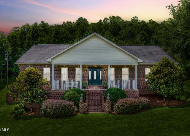 Property at 978 Central Ave, Church Hill, TN 37642, 3 beds, 2.5 baths
