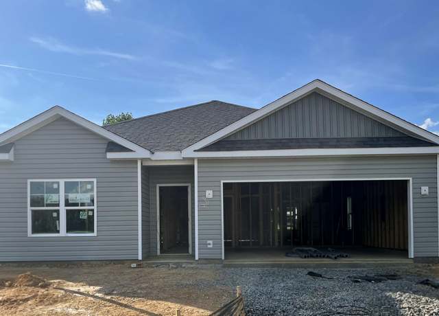 Property at 656 Saint Andrews Drive Dr, Kingsport, TN 37664, 4 beds, 2 baths