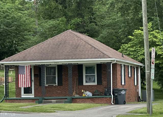 Property at 705 Birch St, Kingsport, TN 37664, 2 beds, 1 bath