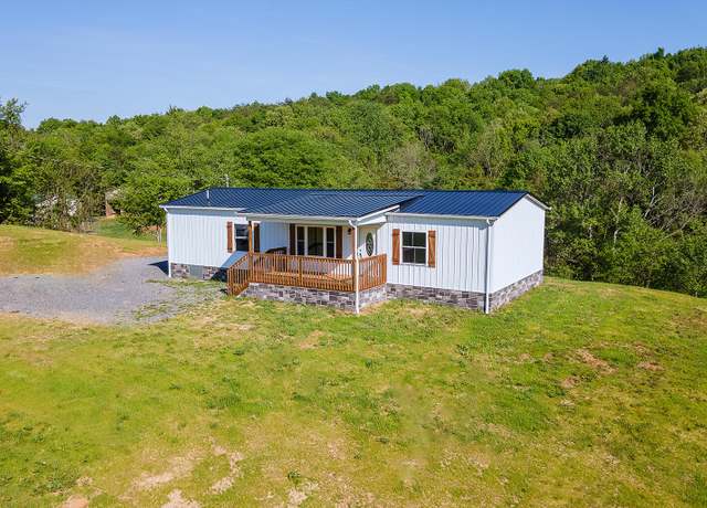 Property at 3066 Poplar Springs Rd, Greeneville, TN 37743, 3 beds, 2 baths