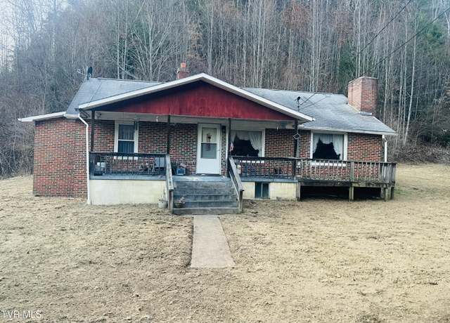 Property at 5576 Brummitt Hollow Rd, Norton, VA 24273, 2 beds, 2 baths