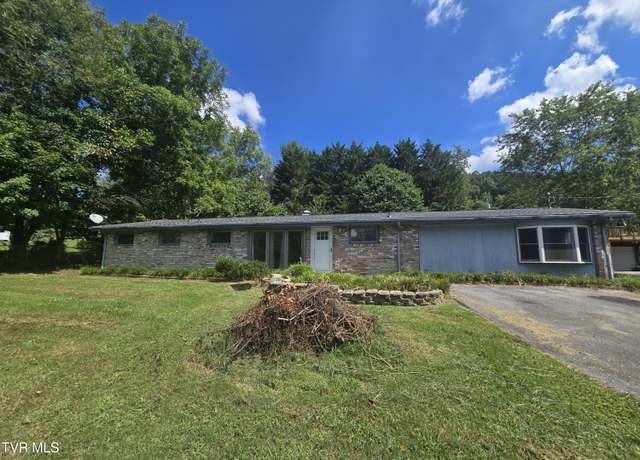 Property at 1583 Rock Springs Rd, Kingsport, TN 37664, 4 beds, 2 baths