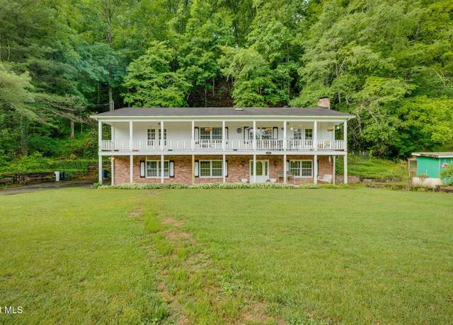 Property at 102 Hidden Valley Rd, Bristol, TN 37620, 4 beds, 3 baths