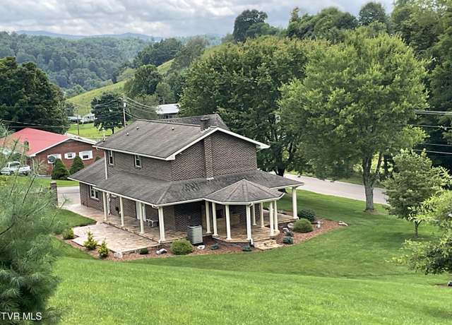 Property at 2520 Divide Rd, Mountain City, TN 37683, 3 beds, 1.5 baths