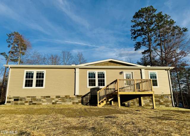 Property at 286 Race Track Rd, Rogersville, TN 37857, 3 beds, 2 baths