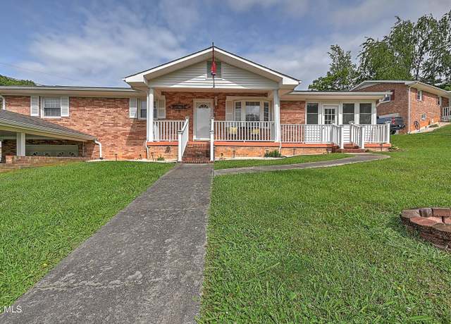 Property at 205 Live Oak Dr, Kingsport, TN 37660, 3 beds, 2 baths