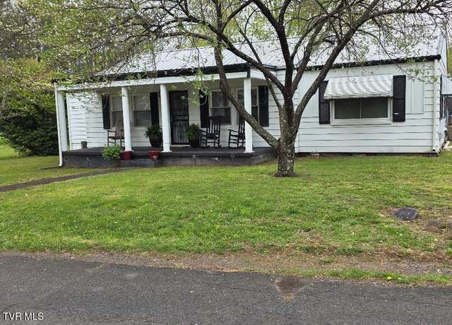Property at 214 Elliott Ave, Erwin, TN 37650, 3 beds, 2 baths
