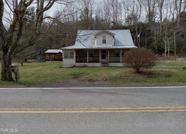 Property at 6322 Whitetop Rd, Troutdale, VA 24378, 3 beds, 1 bath