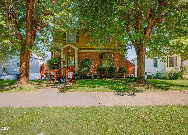 Property at 375 Pine Hill Rd, Elizabethton, TN 37643, 2 beds, 1.5 baths