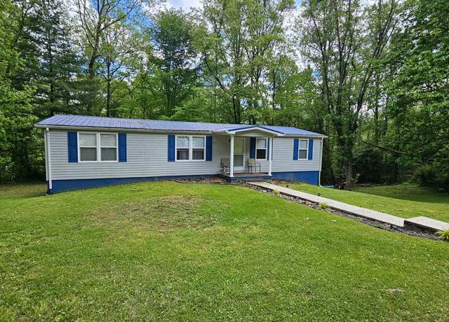 Property at 824 Buckner Ave, Big Stone Gap, VA 24219, 3 beds, 2 baths