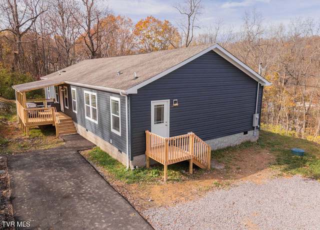 Property at 1619 Fraley White Dr, Elizabethton, TN 37643, 3 beds, 2 baths