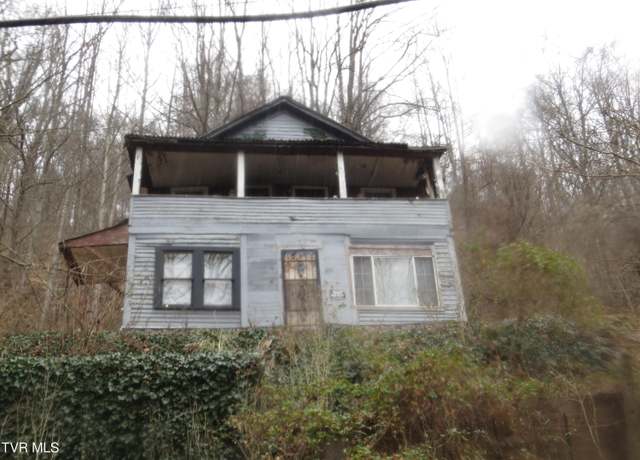Property at 608 Park Ave, Appalachia, VA 24216, 1 bath