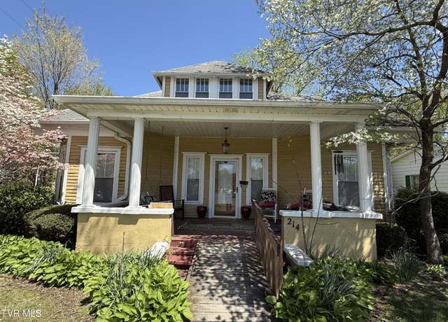 Property at 214 Sycamore St, Elizabethton, TN 37643, 4 beds, 2 baths