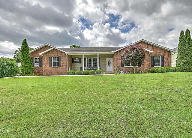 Property at 5000 Aberlea Pl, Piney Flats, TN 37686, 3 beds, 2.5 baths