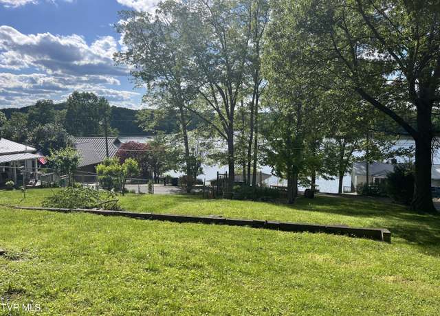 Property at 1033 Haw Ridge Rd, Piney Flats, TN 37686