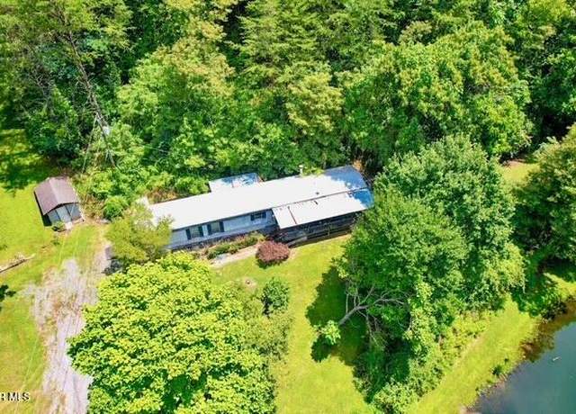 Property at 188 Flanary St, Kingsport, TN 37660, 2 beds, 2 baths